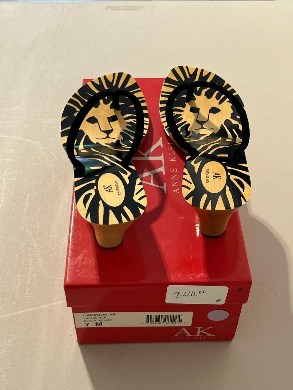 Anne Klein Black & Gold Zebra Flip Flops